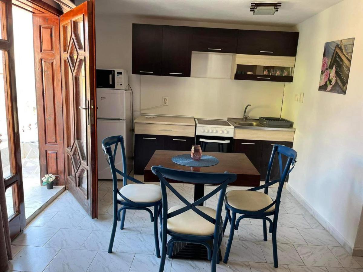 Hotel Вила Николета Sveti Vlas Esterno foto